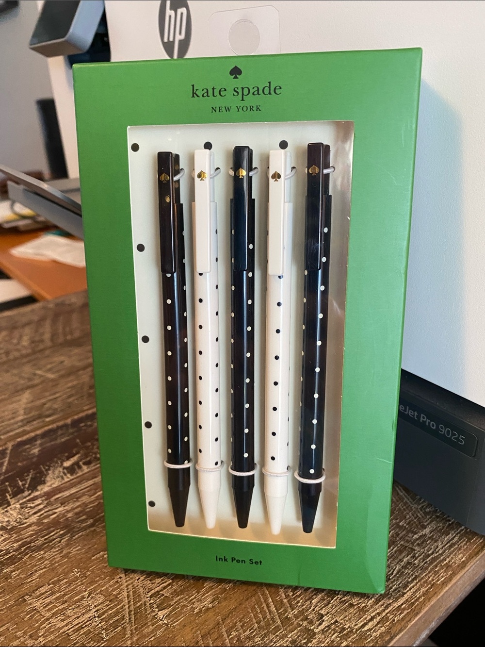 kate spade Black & White Polka Dot Ink Pen Set